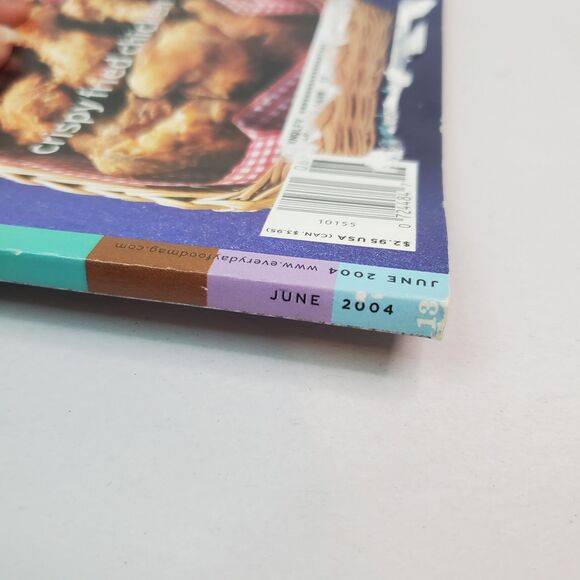 Martha Stewart EVERYDAY FOOD Magazine June 2004 Issue #13 Crispy Fried Chicken - Picture 11 of 12